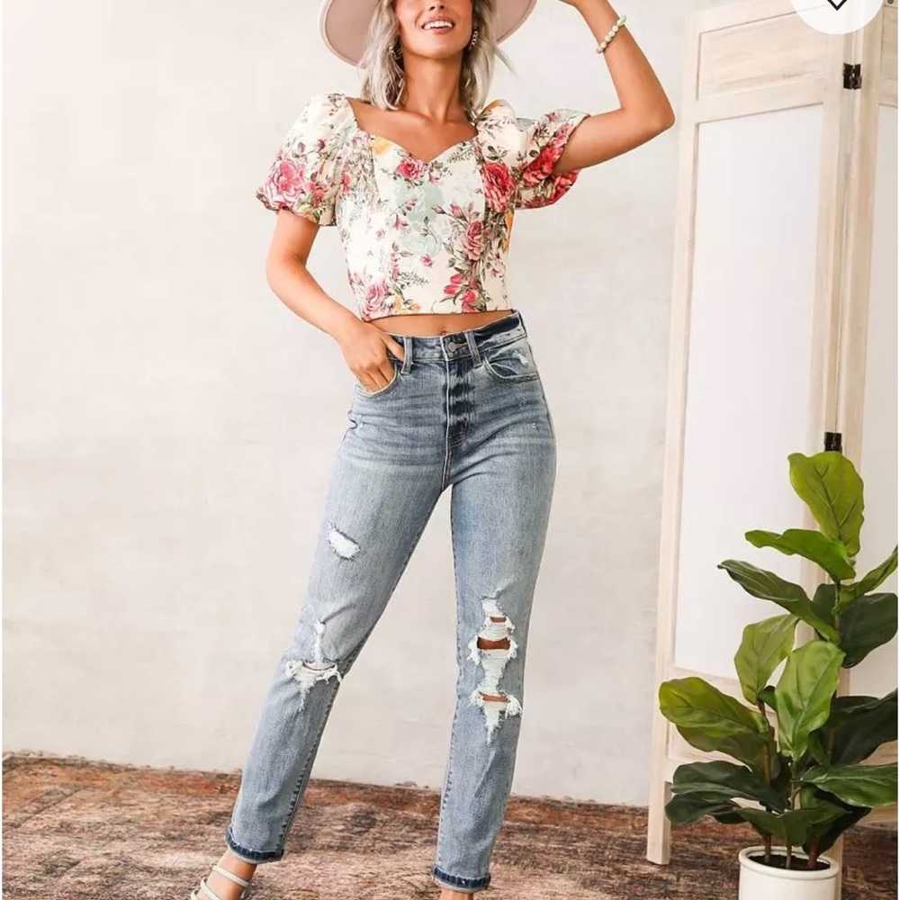 Willow & Root Women's Mom Fit Jeans Size 26 Inseam 27